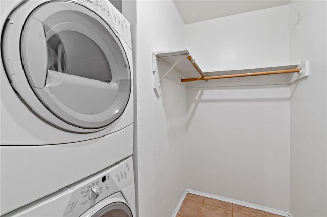 4040 San Felipe Street 233, Houston, TX 77027