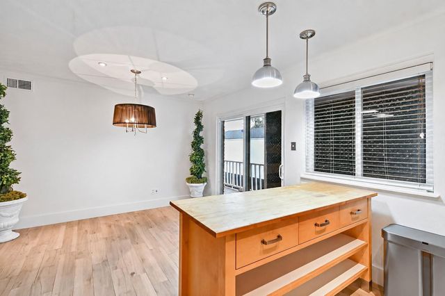 4040 San Felipe Street 233, Houston, TX 77027