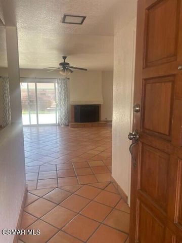 2243 Carver Court, Simi Valley, CA 93063
