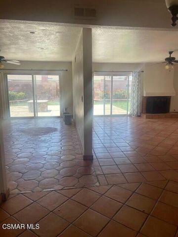 2243 Carver Court, Simi Valley, CA 93063