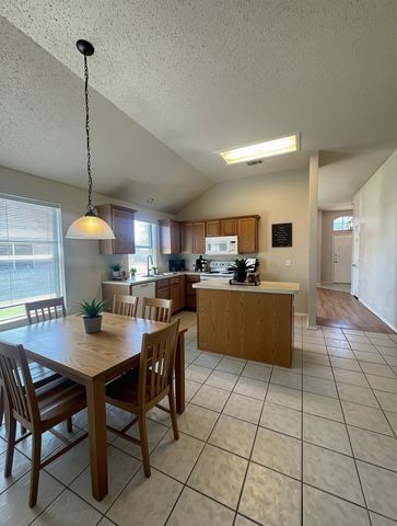 2405 Kariba Lane, Denton, TX 76210