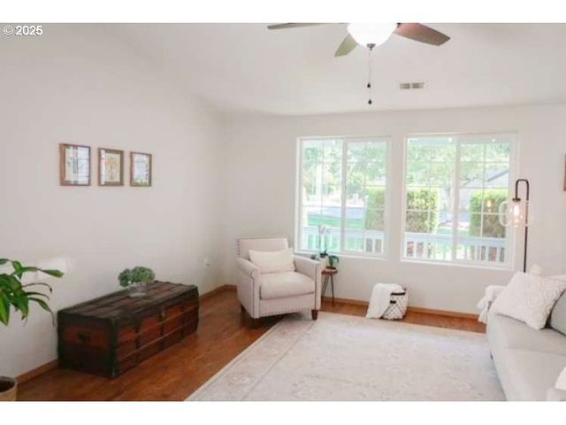 2122 Ne 79TH Ave, Vancouver, WA 98664