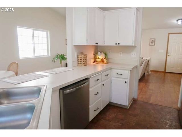 2122 Ne 79TH Ave, Vancouver, WA 98664