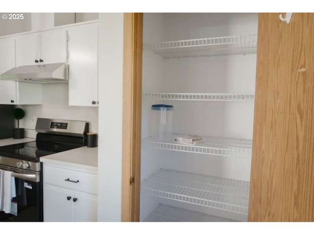 2122 Ne 79TH Ave, Vancouver, WA 98664