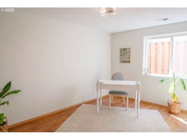 2122 Ne 79TH Ave, Vancouver, WA 98664