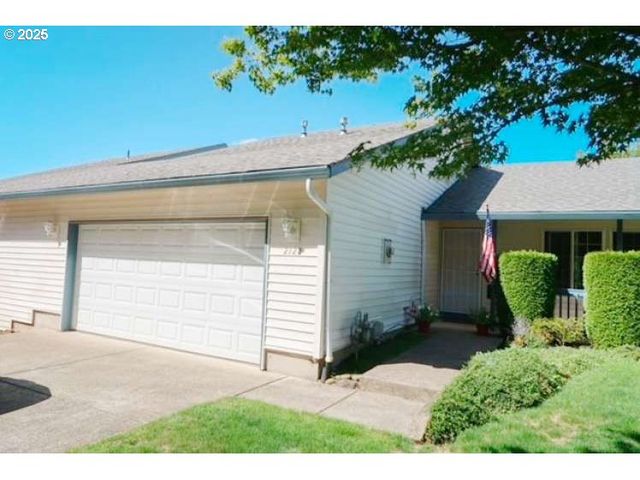 2122 Ne 79TH Ave, Vancouver, WA 98664