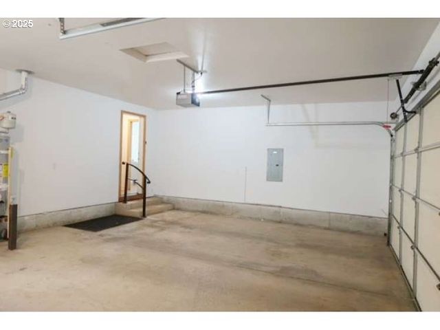 2122 Ne 79TH Ave, Vancouver, WA 98664