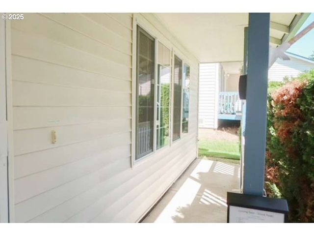 2122 Ne 79TH Ave, Vancouver, WA 98664