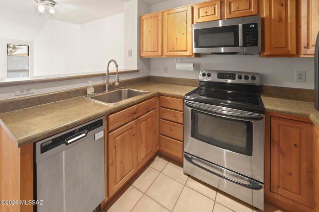 7618 E Callisto Cir Unit 123, Tucson, AZ 85715