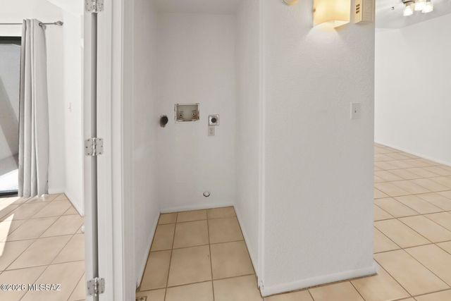 7618 E Callisto Cir Unit 123, Tucson, AZ 85715