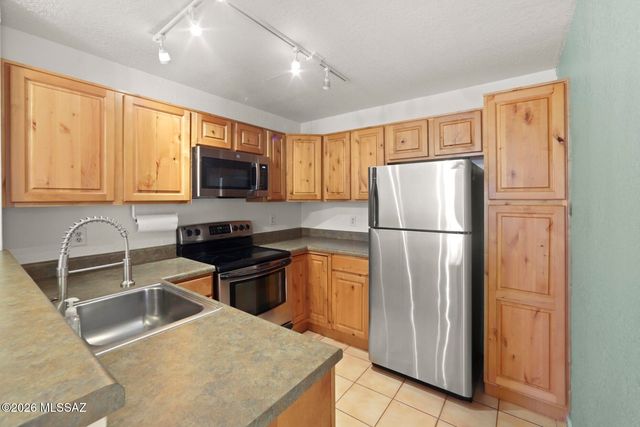 7618 E Callisto Cir Unit 123, Tucson, AZ 85715