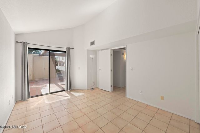 7618 E Callisto Cir Unit 123, Tucson, AZ 85715