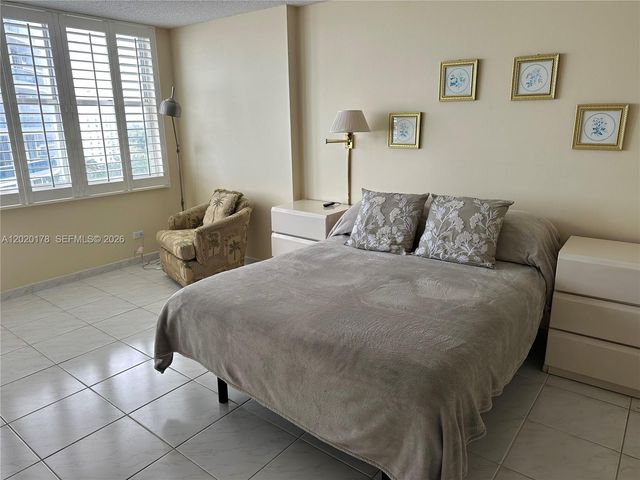 6039 Collins Ave 924, Miami Beach, FL 33140