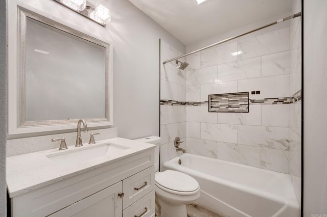 2860 Broadmoor Drive, Conway, AR 72034