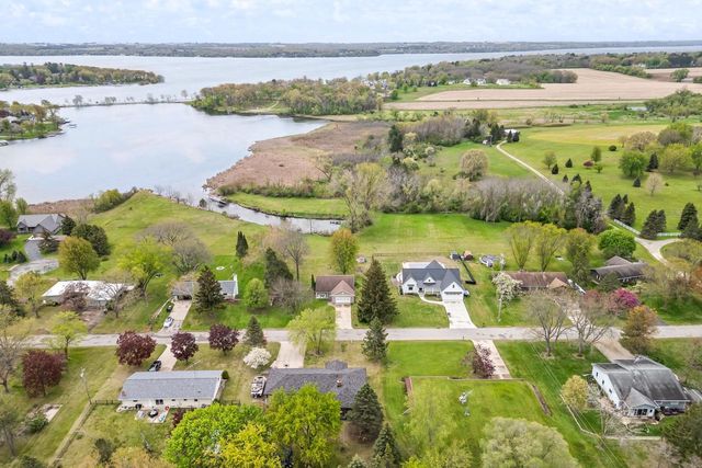 388 Palmer Avenue, Green Lake, WI 54941