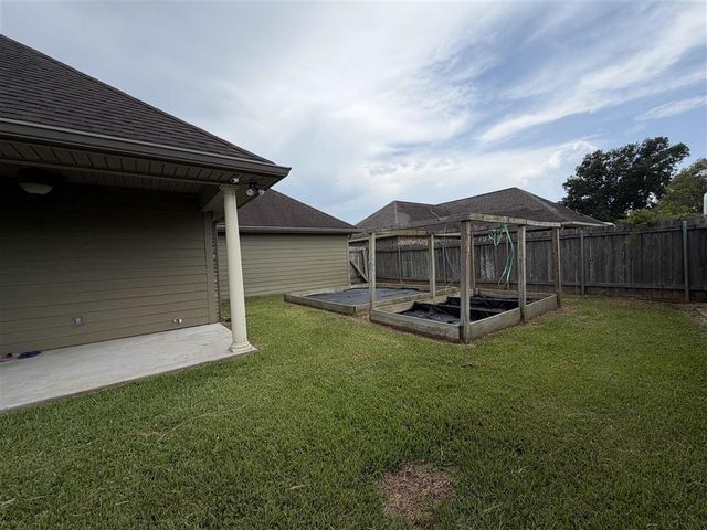 1008 Inverery Drive, Lake Charles, LA 70605