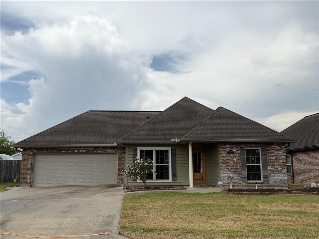 1008 Inverery Drive, Lake Charles, LA 70605