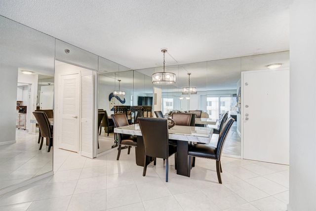3221 S Ocean Boulevard 505, Highland Beach, FL 33487