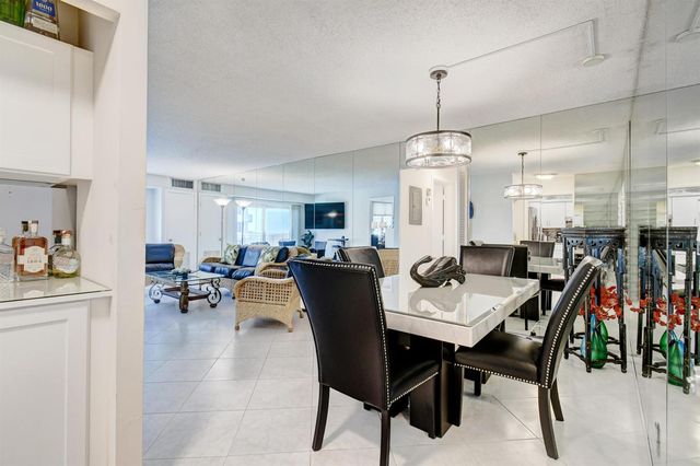 3221 S Ocean Boulevard 505, Highland Beach, FL 33487
