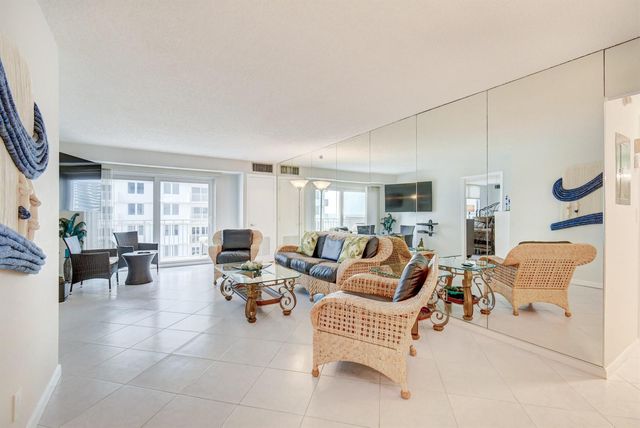 3221 S Ocean Boulevard 505, Highland Beach, FL 33487