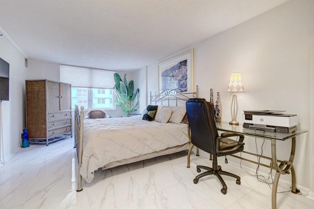 3221 S Ocean Boulevard 505, Highland Beach, FL 33487