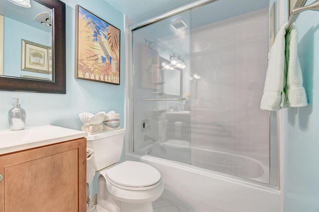3221 S Ocean Boulevard 505, Highland Beach, FL 33487