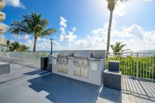 3221 S Ocean Boulevard 505, Highland Beach, FL 33487