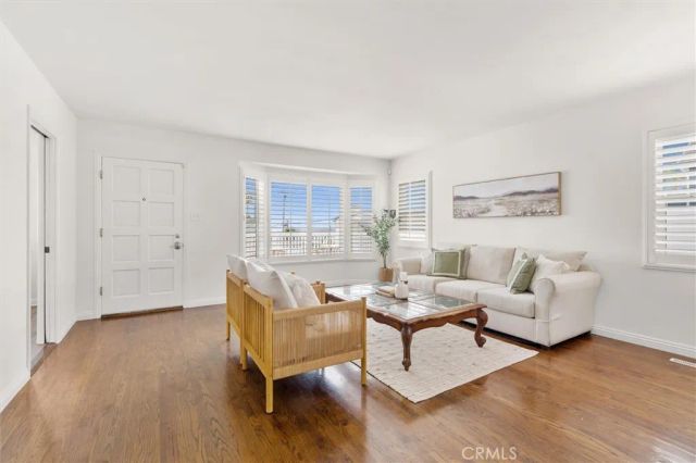 243 S Hanford, San Pedro, CA 90732