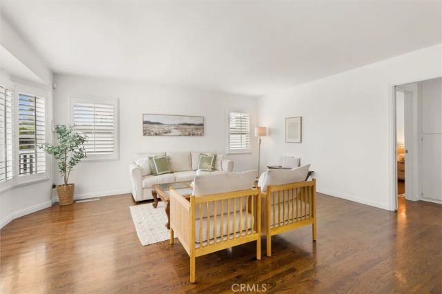 243 S Hanford, San Pedro, CA 90732