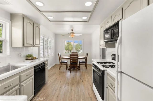 243 S Hanford, San Pedro, CA 90732