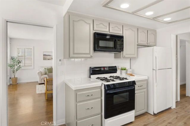 243 S Hanford, San Pedro, CA 90732