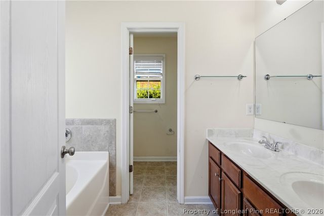675 Hogart Street, Raeford, NC 28376