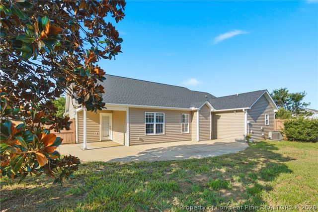 675 Hogart Street, Raeford, NC 28376
