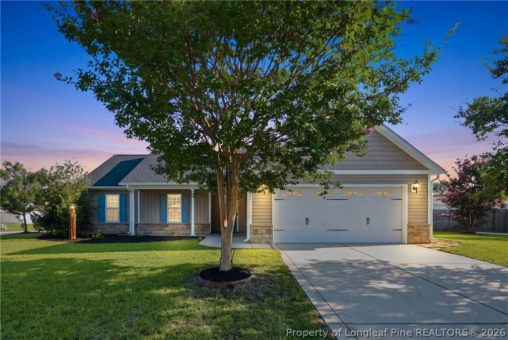 675 Hogart Street, Raeford, NC 28376