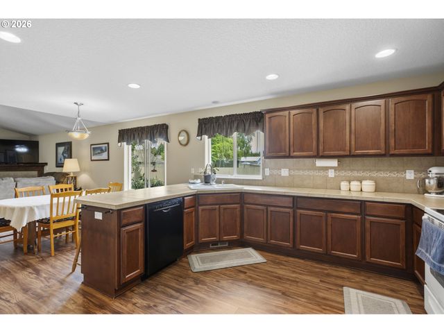 10002 Ne 144TH Ave, Unknown, WA 98682