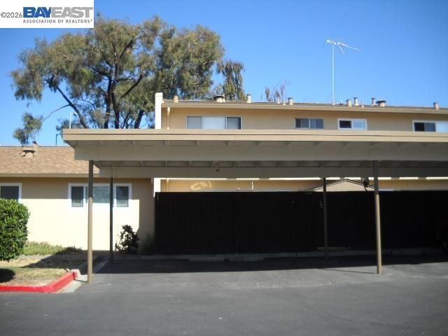 27666 Del Norte Ct, Hayward, CA 94545