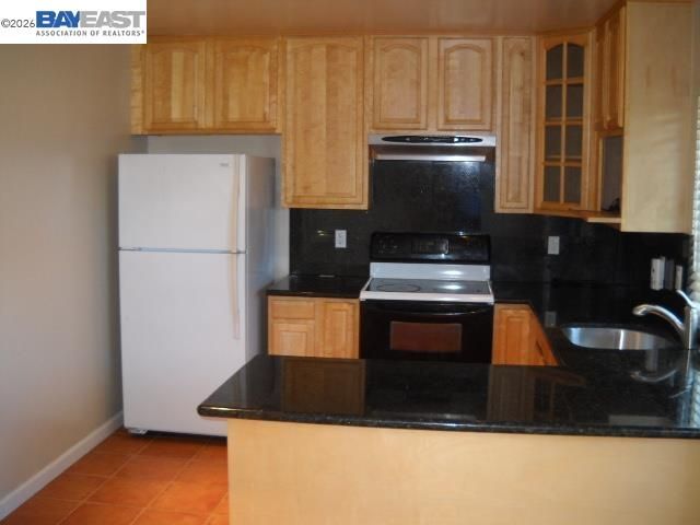 27666 Del Norte Ct, Hayward, CA 94545