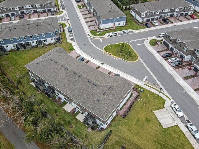 4902 LIVINGSTON LANE, Oviedo, FL 32765