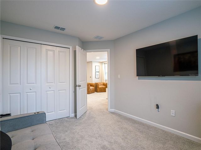 4902 LIVINGSTON LANE, Oviedo, FL 32765
