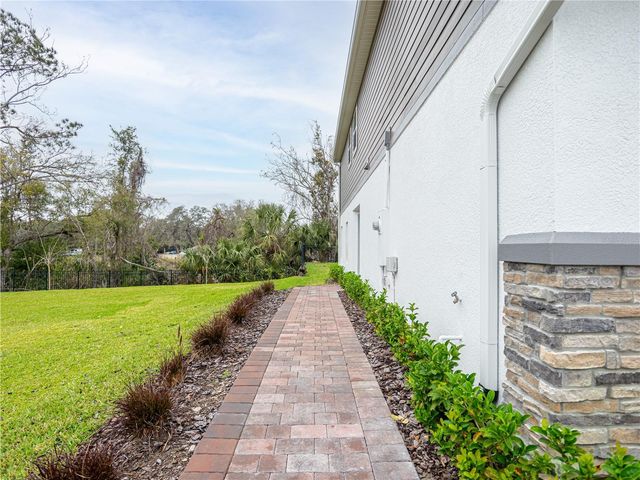 4902 LIVINGSTON LANE, Oviedo, FL 32765