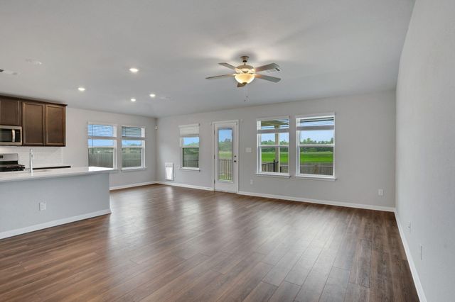 518 Windy Reed RD, Hutto, TX 78634