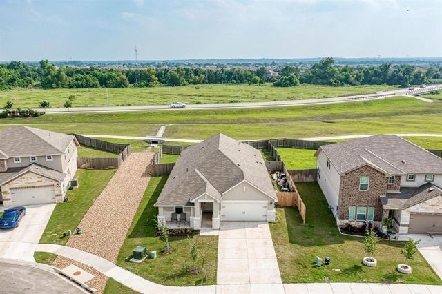 518 Windy Reed RD, Hutto, TX 78634