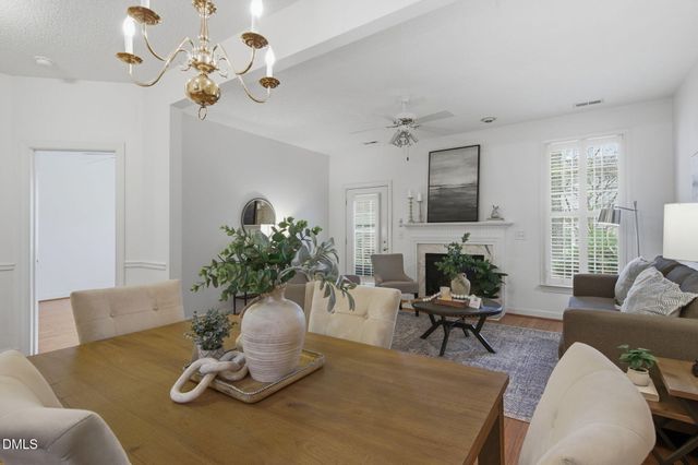 438 Sawgrass Hill Court, Cary, NC 27519