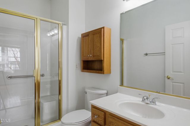 438 Sawgrass Hill Court, Cary, NC 27519