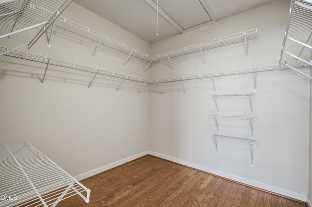 438 Sawgrass Hill Court, Cary, NC 27519