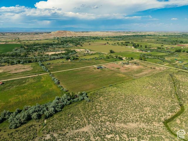 6689 W 7625 S, Myton, UT 84052