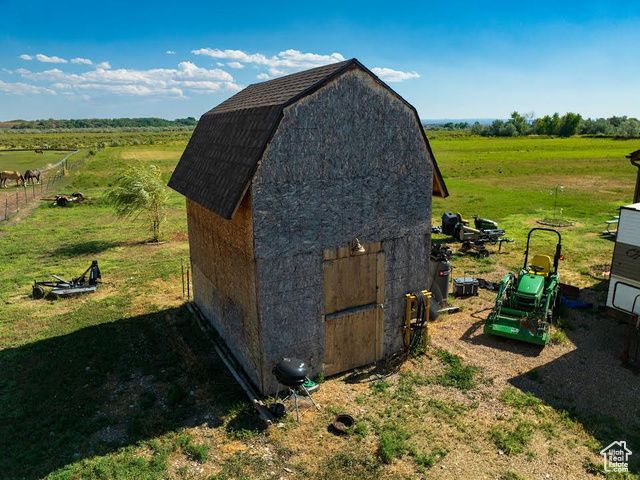 6689 W 7625 S, Myton, UT 84052