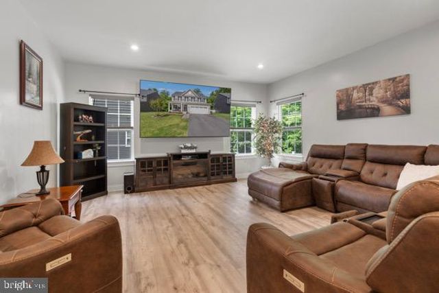 623 RUSHBROOK RD, Martinsburg, WV 25403