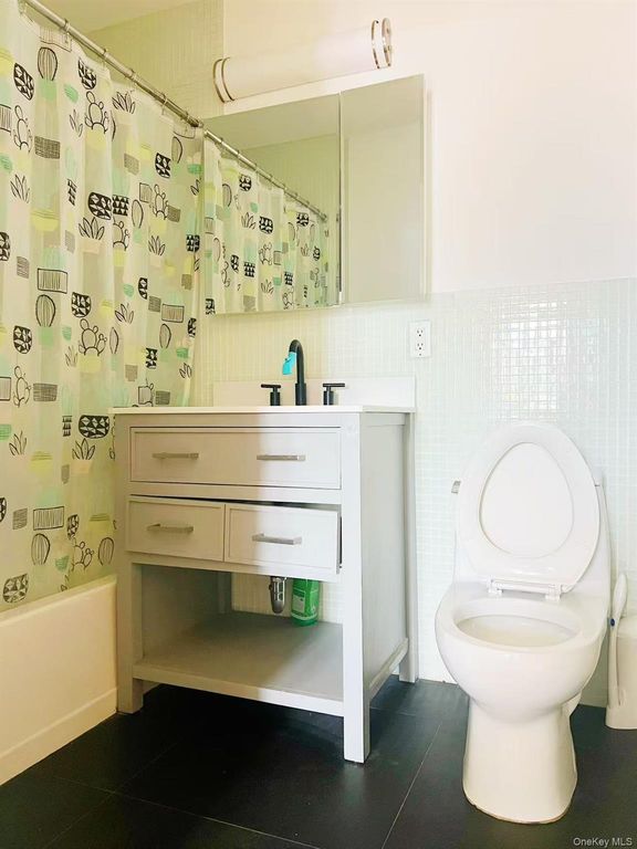 60-70 WOODHAVEN Boulevard 3D, Elmhurst, NY 11373 — photo 5