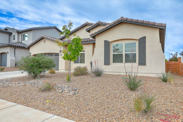 7017 Cleary Loop NE, Rio Rancho, NM 87144